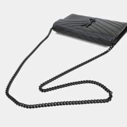 مملوكة مسبقًا Saint Laurent Cassandra Black Leather Wallet on Chain