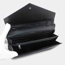 مملوكة مسبقًا Saint Laurent Cassandra Black Leather Wallet on Chain