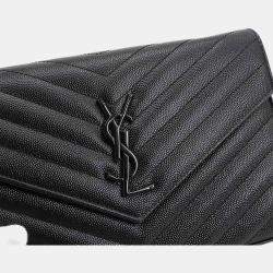 مملوكة مسبقًا Saint Laurent Cassandra Black Leather Wallet on Chain