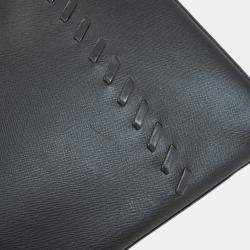 مملوكة مسبقًا حقيبة إيف سان لوران سوداء