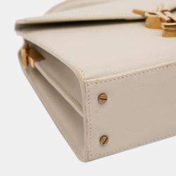 Pre Owned حقيبة يد سان لوران باريس كاساندرا مونوغرام  حبيبات صغيرة بنية اللون