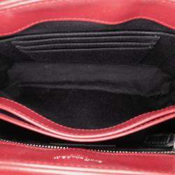 مملوكة مسبقًا حقيبة كروس بودي سان لوران باريس لولو مونوغرام جلد ماتيلاسيه أحمر