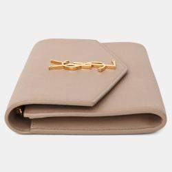 مملوكة مسبقًا Saint Laurent 2021 Beige Grain De Poudre Leather Uptown Chain Wallet