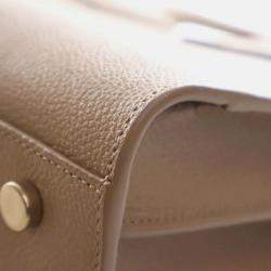 Pre Owned حقيبة سان لو ران باريس ساك دو جور جلد العجل محبب بني صغيرة