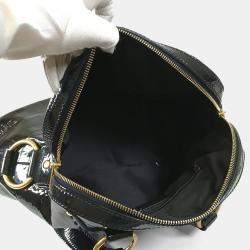 مملوكة مسبقًا Saint Laurent Crocodile Embossed Patent Muse Bag