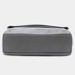 مملوكة مسبقًا Saint Laurent Paris Medium Grain De Poudre West Hollywood Crossbody