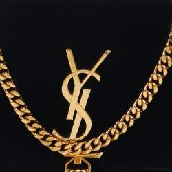 Pre Owned شنطة كروس بودي سان لوران كيت صغيرة مخمل أسود مع شرابة