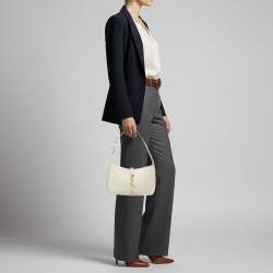 مملوكة مسبقًا حقيبة كتف سان لوران لو 5 أ 7 جلد عاجي