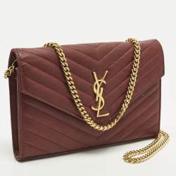 مملوكة مسبقًا Saint Laurent Cassandre Red Matelassé Leather Wallet on Chain