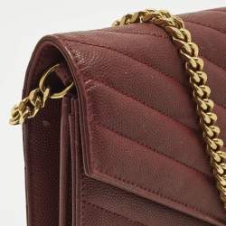 مملوكة مسبقًا Saint Laurent Cassandre Red Matelassé Leather Wallet on Chain