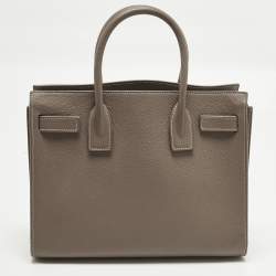 Pre Owned حقيبة سان لوران كلاسيك ساك دو جور يد جلد بيج داكن صغيرة