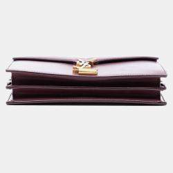 مملوكة مسبقًا Saint Laurent Paris Red Smooth Calfskin Monogram Cassandra Clasp Bag