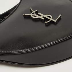 Pre Owned Saint Laurent Heart Black Leather Chain Crossbody Bag