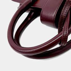 مملوكة مسبقًا حقيبة سان لوران باريس كاباس مونوغرام جلد بورغندي صغيرة