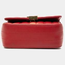مملوكة مسبقًا Saint Laurent Paris Red Small Lambskin Monogram Vicky Chain Bag