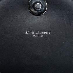 مملوكة مسبقًا Saint Laurent Paris Black Studded Chevron Calfskin Monogram Envelope Chain Flap