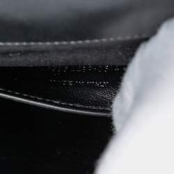 مملوكة مسبقًا Saint Laurent Paris Black Studded Chevron Calfskin Monogram Envelope Chain Flap