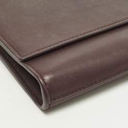 مملوكة مسبقًا حقيبة كلتش ساينت لوران ليين واي جلد عنابي