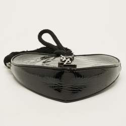 مملوكة مسبقًا Saint Laurent Heart Tassel Black Croc Embossed Patent Leather Clutch