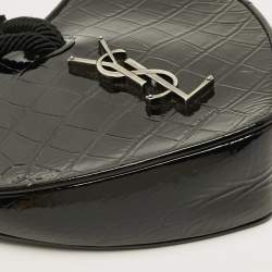 مملوكة مسبقًا Saint Laurent Heart Tassel Black Croc Embossed Patent Leather Clutch