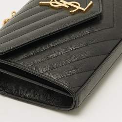 Pre Owned محفظة بسلسلة سان لوران كاساندر جلد ماتلاسيه أحمر