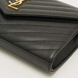 Pre Owned محفظة بسلسلة سان لوران كاساندر جلد ماتلاسيه أحمر