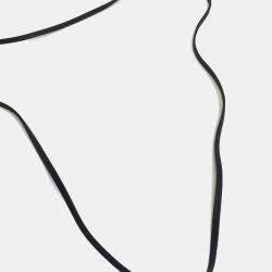 مملوكة مسبقًا حقيبة كروس بودي سان لوران مونوغرام جلدية بلوجر