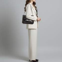 مملوكة مسبقًا حقيبة كتف سان لوران نايكي وسط جلد ماتيلاليه مجعد أسود