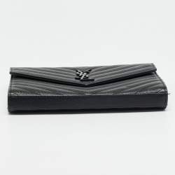 Pre Owned Saint Laurent Envelope Black Matelassé Leather Wallet On Chain