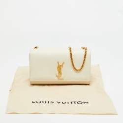 مملوكة مسبقًا حقيبة كتف سان لوران جلد بيج متوسطة كيت