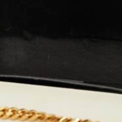 مملوكة مسبقًا حقيبة كتف سان لوران جلد بيج متوسطة كيت