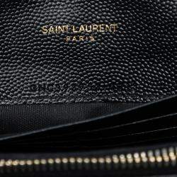 مملوكة مسبقًا Saint Laurent Paris Black Grain De Poudre Cassandre Envelope Chain Wallet
