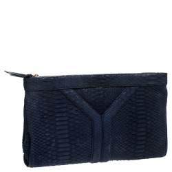 مملوكة مسبقًا حقيبة كلتش سان لوران بسحاب جلد ثعبان زرقاء كحلية