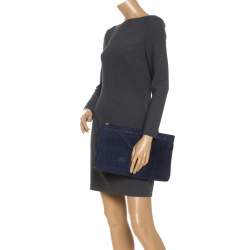 مملوكة مسبقًا حقيبة كلتش سان لوران بسحاب جلد ثعبان زرقاء كحلية