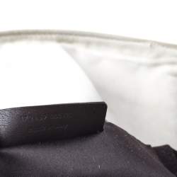 مملوكة مسبقًا حقيبة سان لوران باريس داون تاون جلد نقشة التمساح أبيض لامع متوسطة