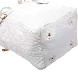 مملوكة مسبقًا حقيبة سان لوران باريس داون تاون جلد نقشة التمساح أبيض لامع متوسطة