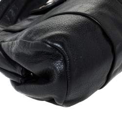 Pre Owned حقيبة كتف ايف سان لوران حلية شفاه قلاب جلد طيات أسود