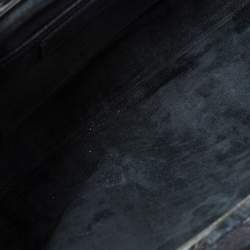 Pre Owned حقيبة كتف ايف سان لوران حلية شفاه قلاب جلد طيات أسود