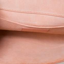 مملوكة مسبقًا Saint Laurent Peach Leather Large Chyc Clutch