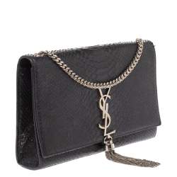 مملوكة مسبقًا حقيبة كتف سان لوران كاتي شراشيب متوسطة جلد ثعبان سوداء