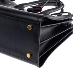 مملوكة مسبقًا حقيبة يد سان لوران باريس ساك دو جور كلاسيك صغيرة جلد سوداء