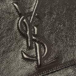 مملوكة مسبقًا حقيبة كلتش سان لوران بل دو جور قلاب جلد لامع أخضر زيتونى