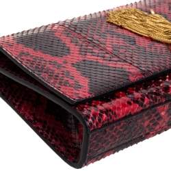 مملوكة مسبقًا حقيبة كلتش سان لوران شراشيب كيت جلد ثعبان سوداء / حمراء 