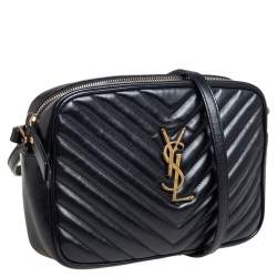 مملوكة مسبقًا Saint Laurent Black Matelassé Leather Monogram Lou Camera Crossbody Bag