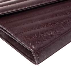 مملوكة مسبقًا Saint Laurent Burgundy Matelassé Leather Monogram Envelope Wallet on Chain