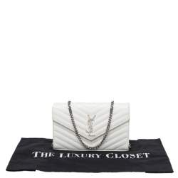 Pre Owned Saint Laurent White Leather Envelope Wallet On Chain