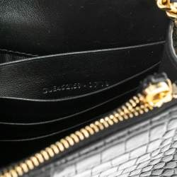 مملوكة مسبقًا Saint Laurent Black Croc Embossed Leather Kate Wallet On Chain