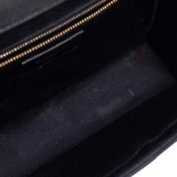 مملوكة مسبقًا حقيبة كتف سان لوران جلد ماتيلاس أسود مظروف كبيرة