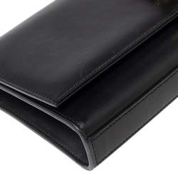 مملوكة مسبقًا حقيبة كلتش سان لوران كيت جلد أسود مزينة دلاية بشراشيب