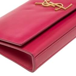 Pre Owned Saint Laurent Magenta Leather Cassandre Clutch